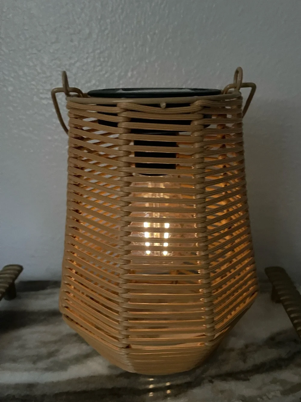 N/A woven rattan